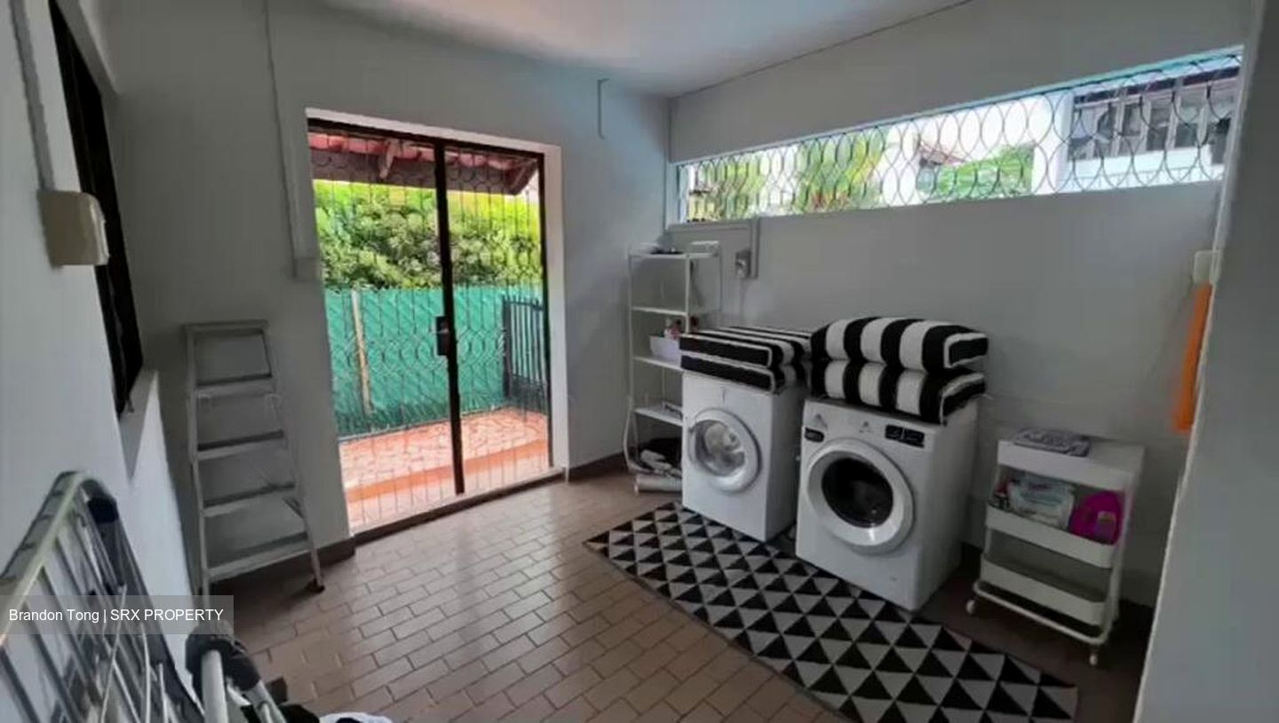 Regent Villas (D10), Semi-Detached #497395021